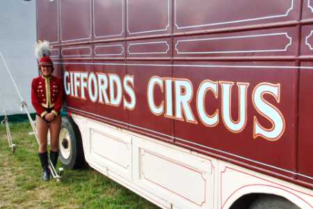 The Hooley at Giffords Circus