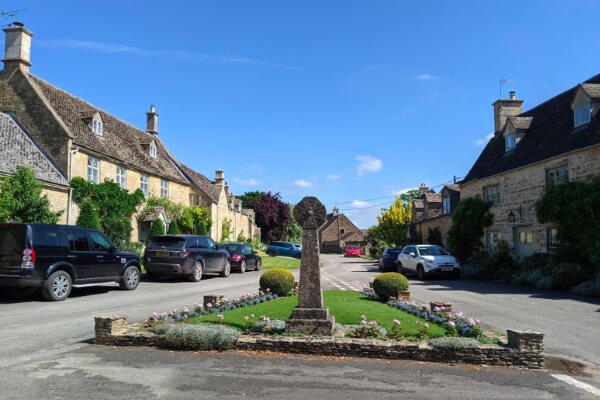 Gloucestershire Strolls - Icomb to Stow-on-the-Wold