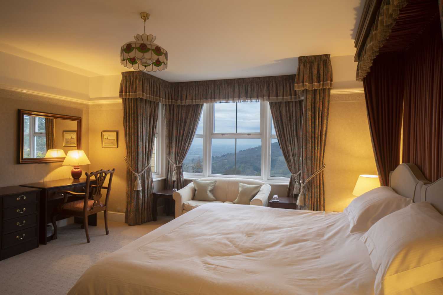 Cleeve Hill Hotel bedroom