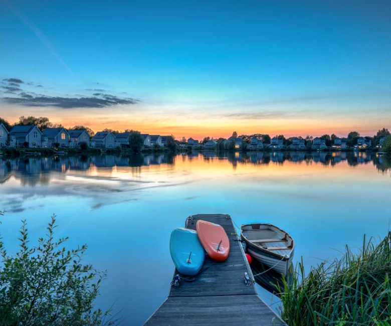 Summer Lake, Cotswold Water Park