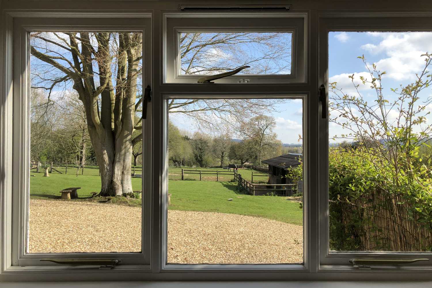 Whiteshoots Cottage - Studio view