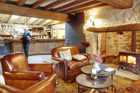 Pubs serving food in the Cotswolds