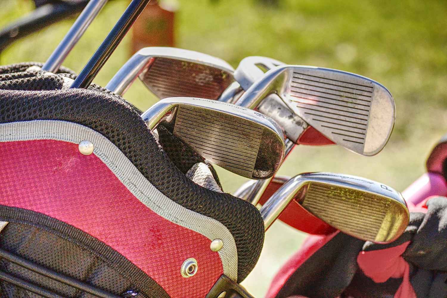 Golfers in the Cotswolds have a fantastic choice of golf courses!